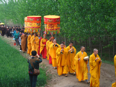 泊莲禅寺四月初八浴佛节