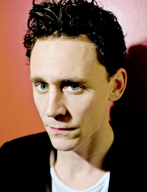 Tom Hiddleston