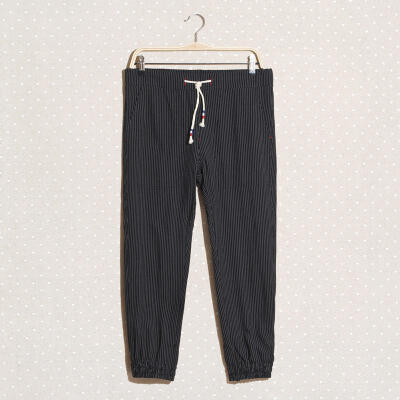 秋装 经典黑白竖条纹文艺范型男九分裤日系复古收脚哈伦裤潮