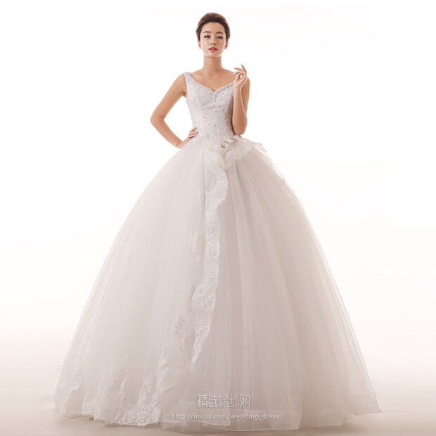 [爱喵网] 时尚腰饰双肩蓬蓬裙婚纱 www.imior.com
