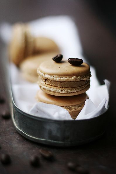 Cardamom coffee macarons