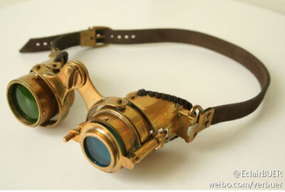 #探索# 蒸汽朋克护目镜 自从年代记之后特别喜欢这中调性的护目镜~~