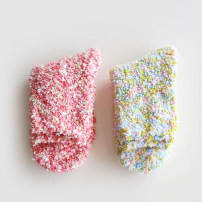彩虹跳跳糖 Q软颗粒感 珊瑚绒厚实保暖地板袜 两色