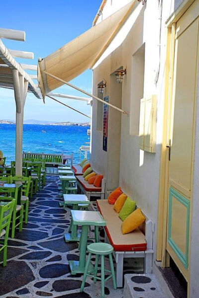 Seaside Cafe, Mykonos, Greece，很明朗的感觉