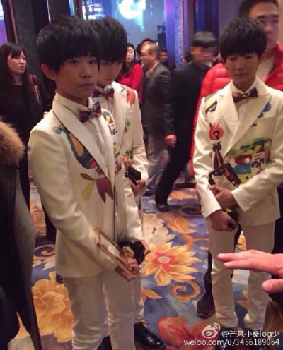 @TFBOYS组合 王俊凯、王源、易烊千玺，已经很努力。@微博之夜 @TFBOYS-王源 @TFBOYS-易烊千玺 @TFBOYS-王俊凯 #2014微博之夜#