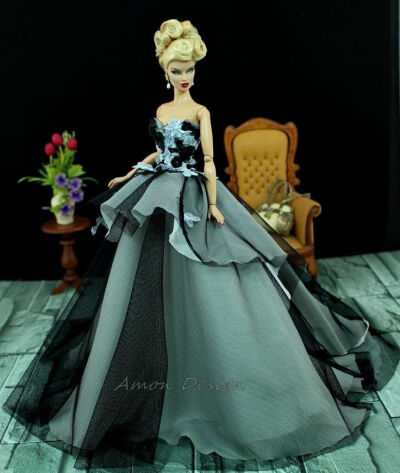 Amon Design Gown Outfit Dress Fashion Royalty Silkstone Barbie Model Doll FR