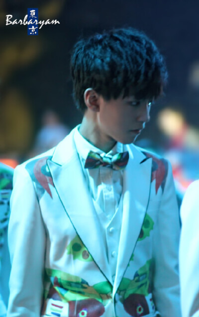 「@TFBOYS-王俊凯 的映畫人生」我与世界相遇，我自与世界相蚀，我自不辱使命，使我与众生相聚。