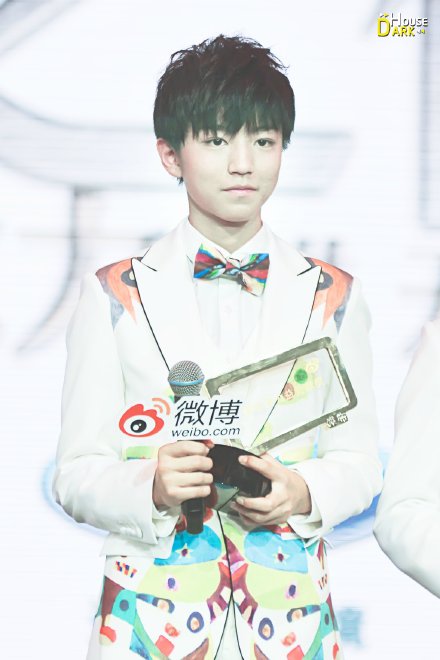 【Dark House】#TFBOYS# 商禁勿二改。王俊凯