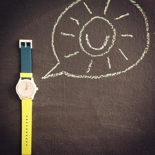  西铁城 Q＆Q Smile Solar 光动能 运动 橡胶 学生 情侣 手表