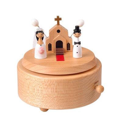 jeancard台湾婚礼音乐盒木质旋转八音盒创意送结婚礼物新婚礼品
