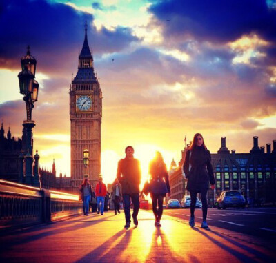 英国大本钟唯美HDR摄影作品，美轮美奂喔，已沉醉了。