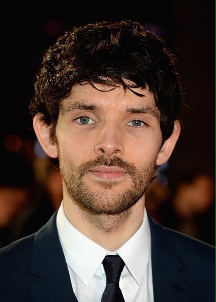 #Testament Of Youth Premiere##Colin Morgan# on the red carpet on jan.5【 O网页链接 ， O网页链接】西装比上次更时尚剪裁合体！又帅又有魅力又自信光芒闪耀的！谢谢科总！我的呼吸呢！