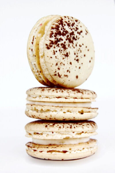 Tiramisu Macarons