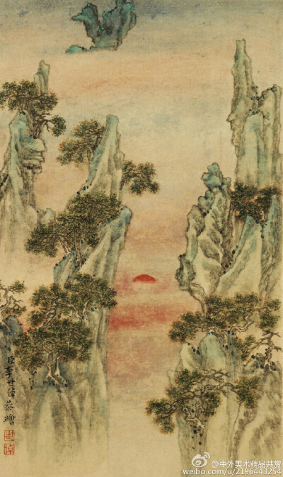 李世倬——字天章等，號穀齋等，奉天（今遼寧瀋陽）人；宗法王翬，其畫純正而筆亦秀雋，其人物，自言得吳道子水陸道場圖而閱之，遂悟其法；其花鳥、果品各種寫意，蓋得諸舅氏之指墨而易以筆，故能各名一家；晚年喜用…