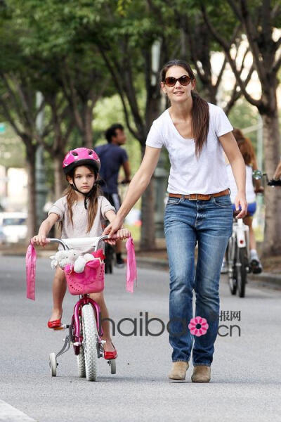 苏芮·克鲁斯(Suri Cruise)