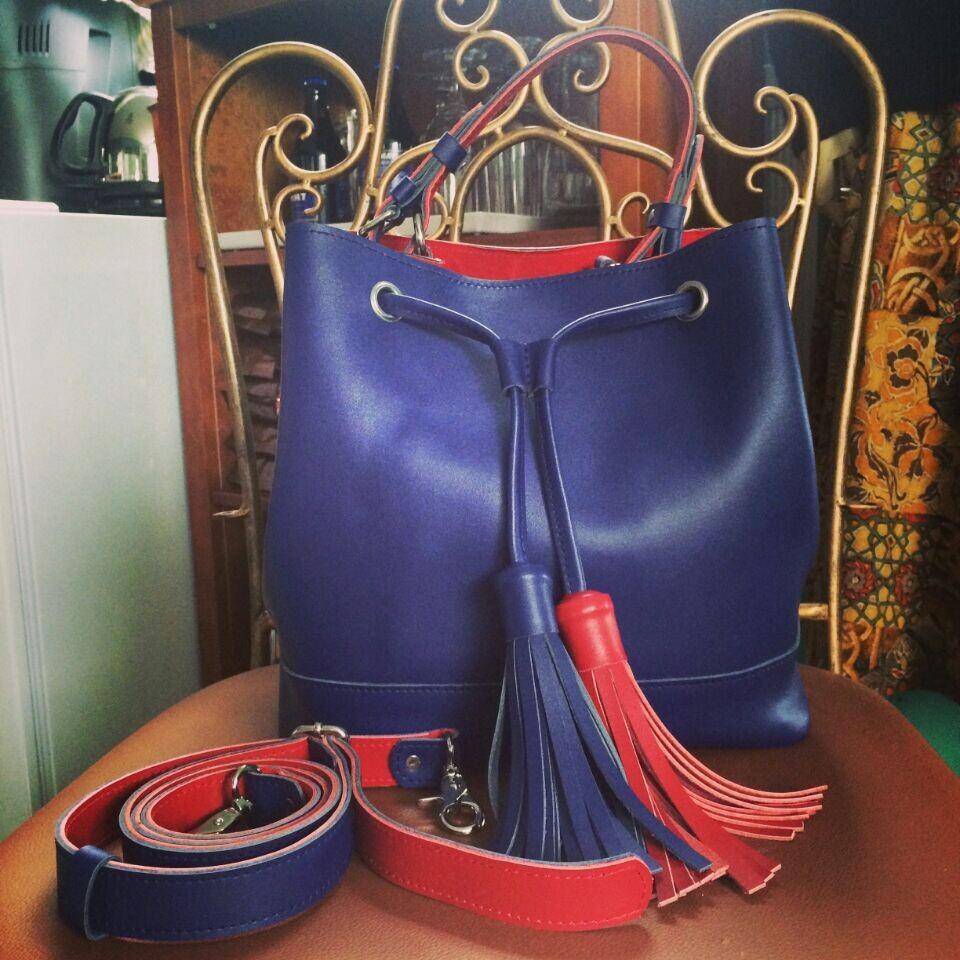 泛泛定制 手工 定制 复古 水桶包 单肩 斜跨 手拎包 红蓝 配色