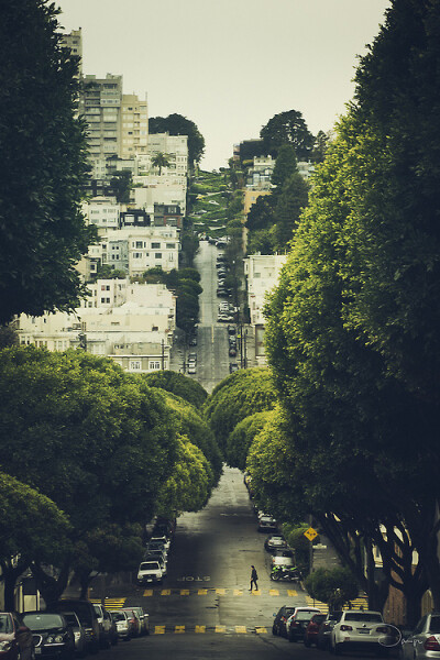 朗伯德街，三藩，加利福尼亚 Lombard Street, San Francisco, California