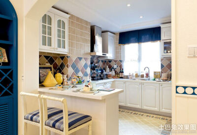 地中海风格隔断式厨房装修图片