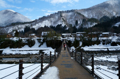 【雪村温馨夜景】白川乡合掌村 (1)