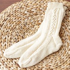 Kroy Socks - free knit pattern