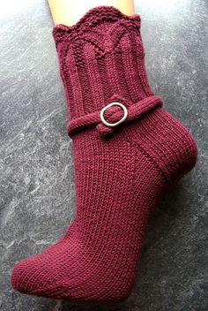 Ravelry: Magie pattern by Sonja Köhler. Free sock pattern.