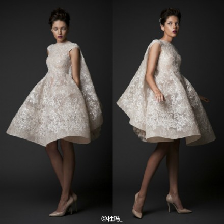 什么叫落入凡间的天使，看了Krikor Jabotian 2014 - 2015秋冬系列，你自会找到答案。裙摆的蓬松、香肩上的设计细节等等，都让你舍不得碰触这一件件艺术品。就连酷酷的连身裤也不失华丽感。