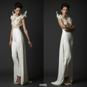 什么叫落入凡间的天使，看了Krikor Jabotian 2014 - 2015秋冬系列，你自会找到答案。裙摆的蓬松、香肩上的设计细节等等，都让你舍不得碰触这一件件艺术品。就连酷酷的连身裤也不失华丽感。