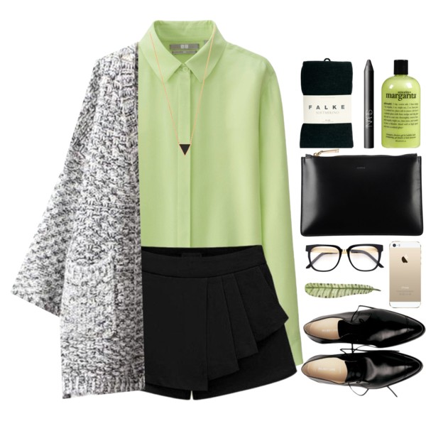 A fashion look from January 2015 featuring long sleeve blouse, long sleeve coat and high-waisted shorts. Browse and shop related looks.