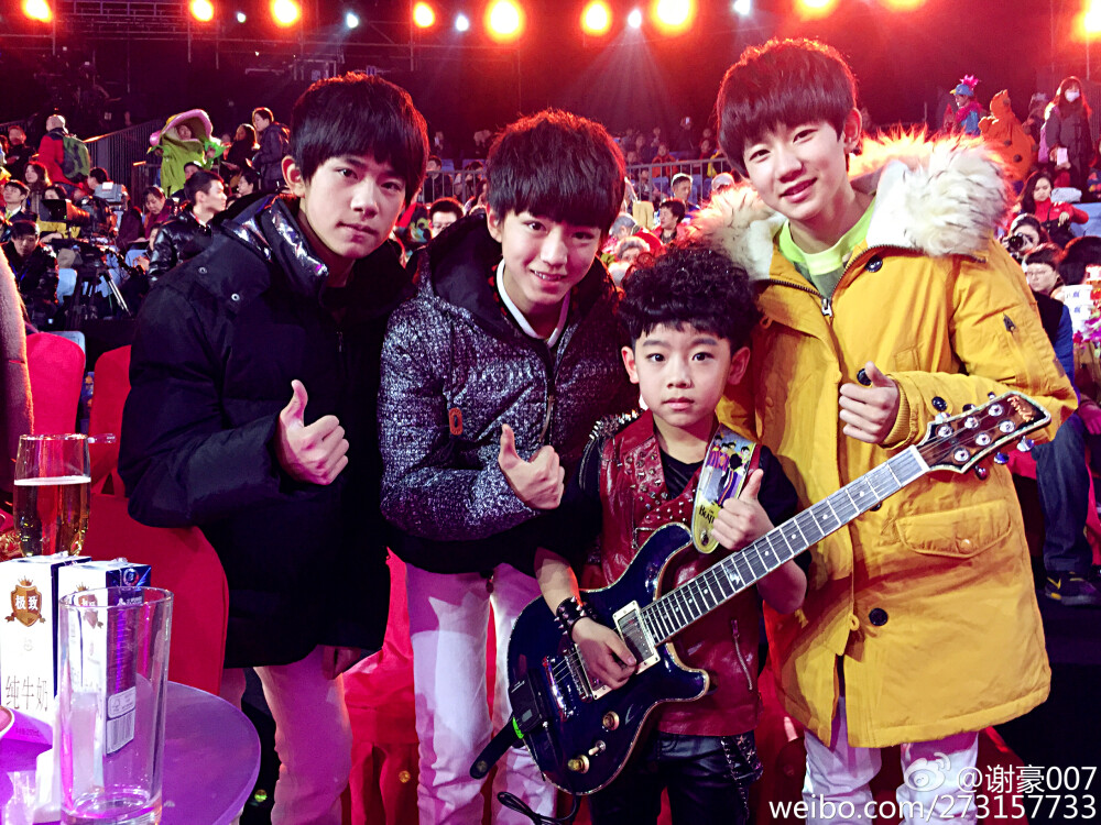 TFBOYS 2015北京卫视春晚录制前