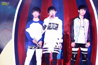 TFBOYS 2015湖南卫视春晚