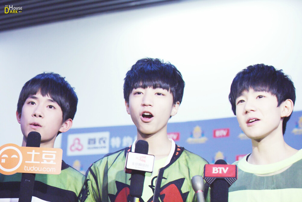 TFBOYS 2015北京卫视春晚