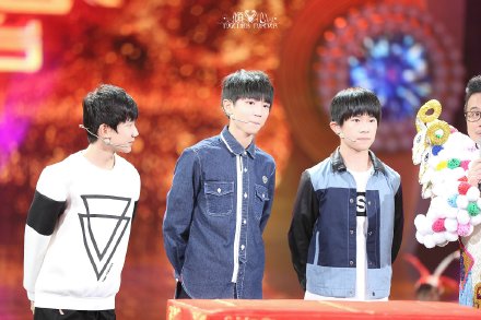 @TFBOYS-王俊凯 @TFBOYS-王源 @TFBOYS-易烊千玺 你们是我们的光啊。#初见千凯源，倾心复十年#