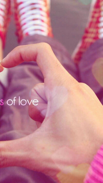 Happy Valentine's Day! Hand of Love wallpaper for both of you! Tap image to find more in couple wallpapers for iPhone! - @mobile9 #valentines #photography