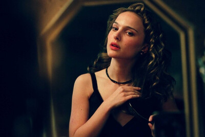 《V字仇杀队》——Natalie Portman