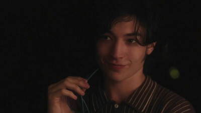 《壁花少年》——Ezra Miller