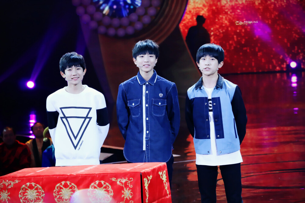 TFBOYS 2015北京卫视春晚