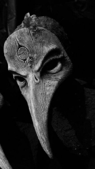 wood mask by Fuchs
