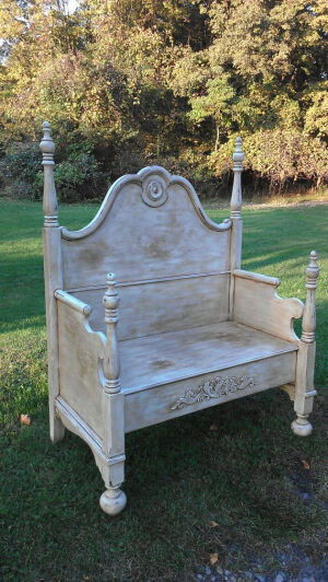 PainTed BeNch, ShaBBy ChiC BeNch, CoTTaGe StYle BenCh, BeD BeNch   * LOCAL PiCK UP *