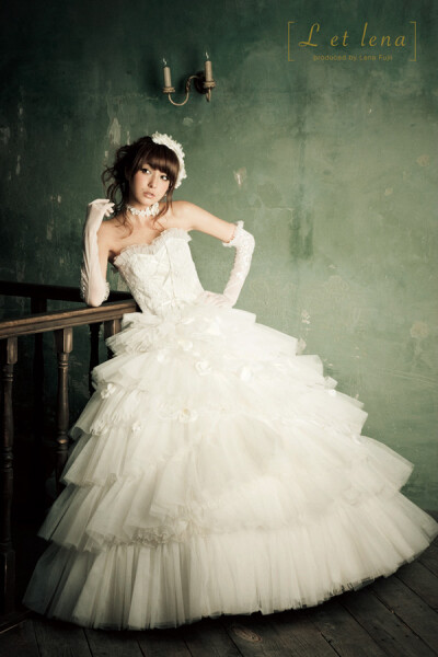 2012新款婚纱礼服|Let lena藤井莉娜2012婚纱-04