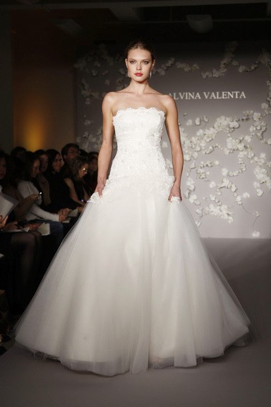 2012新款婚纱礼服|Alvina Valenta -2010-03