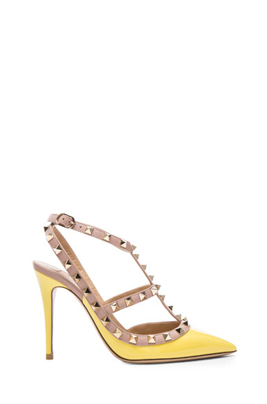 Valentino Rockstud Patent Slingbacks T.100 in Naples Yellow