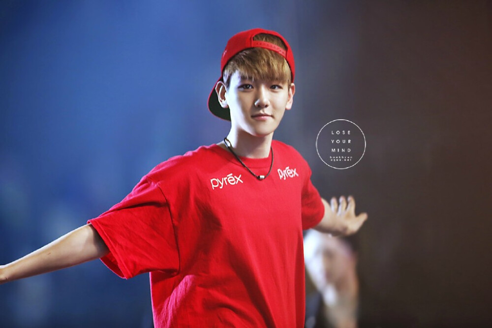 #边伯贤# #BAEKHYUN# 【BEATRATE】开站打包 INDEX 2P+DATA 25P+VIDEO 5则 打包下载【O网页链接】 站子地址【O网页链接】开站粗卡!!!打包久等了~