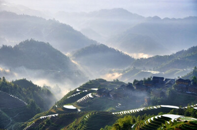 【美丽的中国】龙脊，瑶寨。