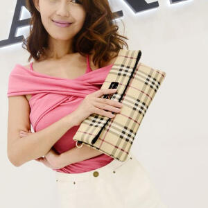 潮流女包手拿包欧美时尚格纹叠手抓包休闲夏季手提单肩斜跨包包