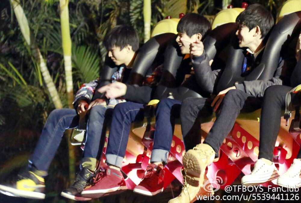 三个孩子去春游啦！cr: TFBOYS_FanClub