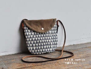 #布艺# 素雅清新的手工布艺包袋，来自己加拿大手工布艺品牌bookhou （分享自 @手工客 sogoke.com 手工分享生活社区）原文链接： O网页链接