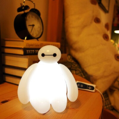 Baymax Led小台灯，放在床头，瞬间感觉被治愈了