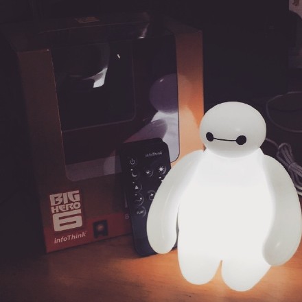 Baymax Led小台灯，放在床头，瞬间感觉被治愈了