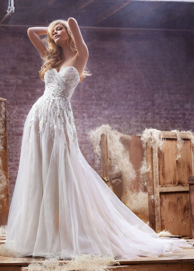 Hayley Paige Bridal Gowns, Wedding Dresses Style HP6412 by JLM Couture, Inc.