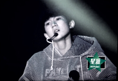 【王源 QQ音乐年度盛典 预览】#王源#150325 深圳qq音乐盛典 预览@TFBOYS-王源 cr：@王源星源站_ROYPLANET